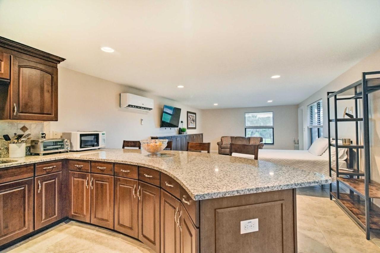 Sleek Largo Studio With Pond Less Than 7 Mi To Beach! Exterior foto